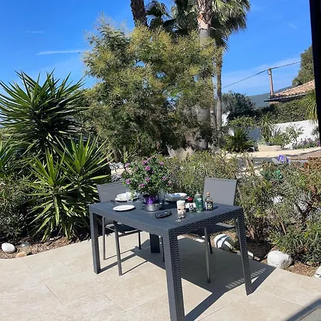 Chic Oree Cezanne A Coup De Coeur T2 Neuf A Louer Appartement Sanary-sur-Mer